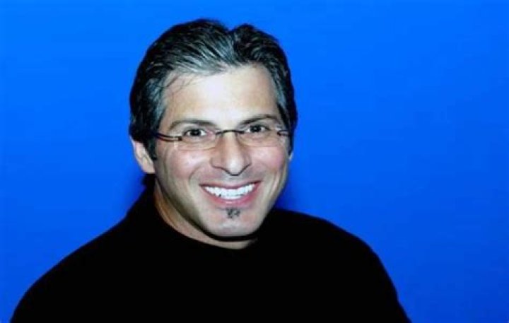DJ Luian Height, Weight, Net Worth, Age, Birthday, Wikipedia, Who, Nationality, Biography